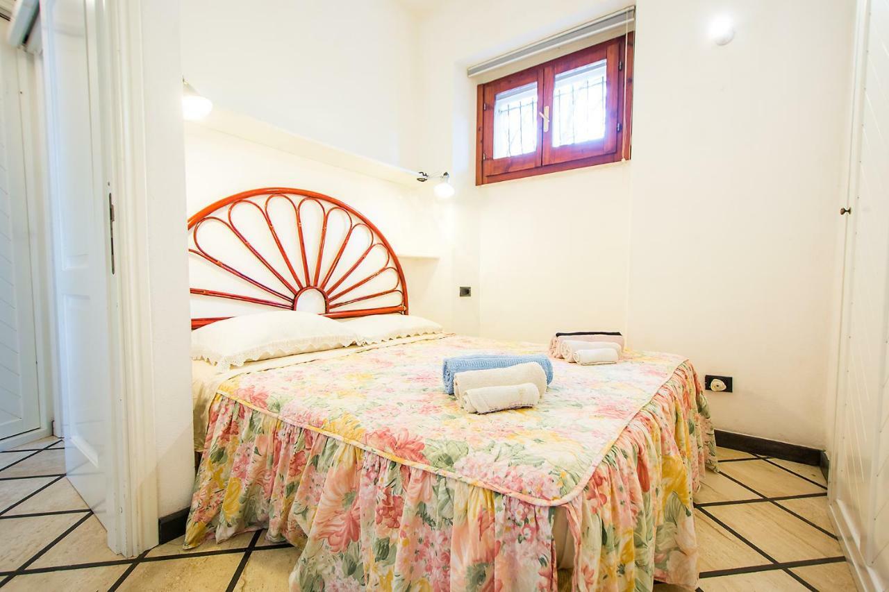 אורוסיי Casa Vacanze Rosa Maria מראה חיצוני תמונה