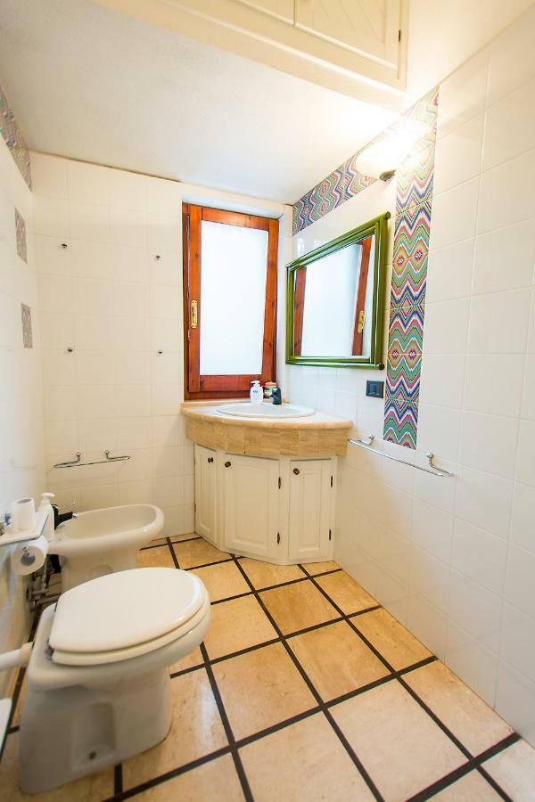 אורוסיי Casa Vacanze Rosa Maria מראה חיצוני תמונה