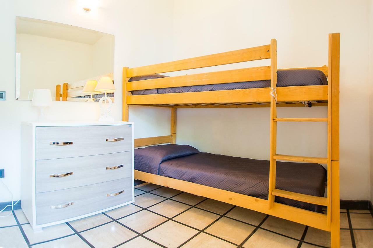 אורוסיי Casa Vacanze Rosa Maria מראה חיצוני תמונה