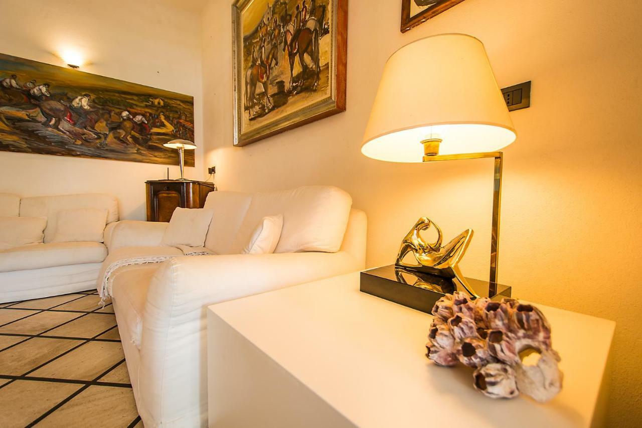 אורוסיי Casa Vacanze Rosa Maria מראה חיצוני תמונה